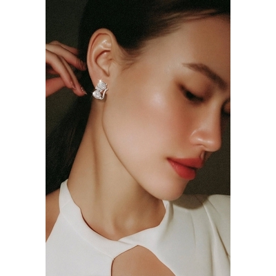 Ezüst cica fülbevaló (02107-345)