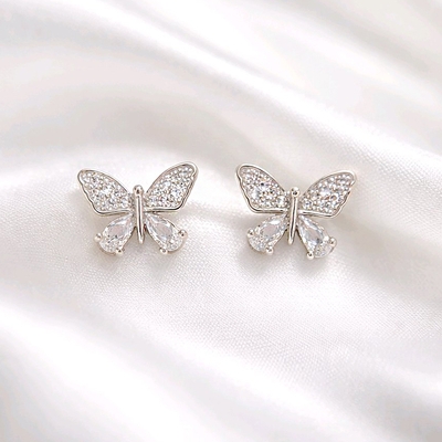 Ezüst pillangó fülbevaló (02107-355)