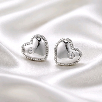 Ezüst szív fülbevaló (02107-361)