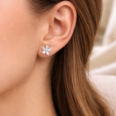 Ezüst virág fülbevaló (02107-369)