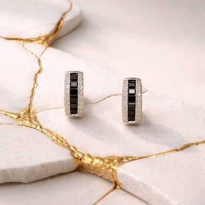 Ezüst karika fülbevaló (02114-37)