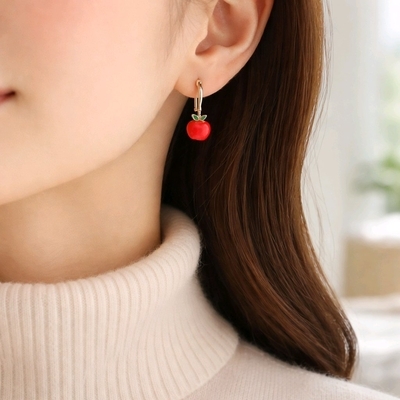 Ezüst piros alma gyerek fülbevaló (02203-47)