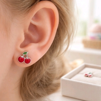 Ezüst cseresznye gyerek fülbevaló (02203-54)