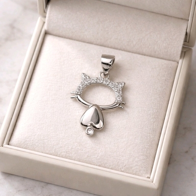 Ezüst cica medál (09145-12)