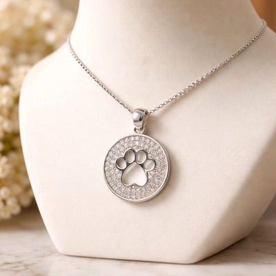 Ezüst mancs medál (09145-13)