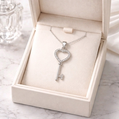 Ezüst szív kulcs medál (09149-9)