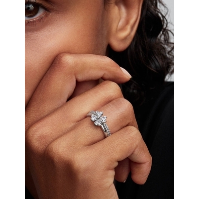 Pandora Csillogó szerencse-lóhere osztható gyűrű 50-es méret (194507C01-50)