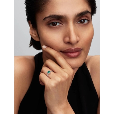 Pandora Kiemelt királyzöld szív gyűrű 52-es méret (198421C07-52)