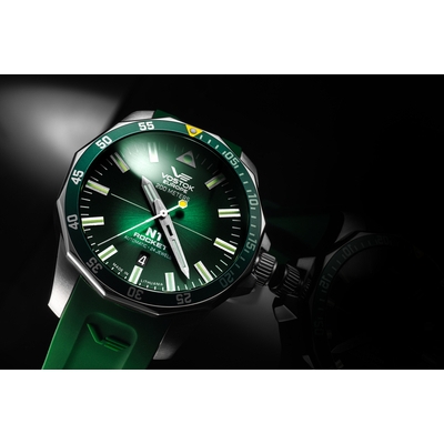 Vostok Europe N1 Rocket Automatic Line férfi óra (225A710-L)
