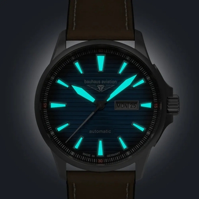 Bauhaus Aviation Titanium Iron Annie Automatic férfi óra (2862-3)