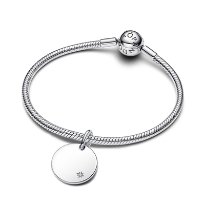 Pandora gravírozható kerek medál cirkóniával (394012C01)