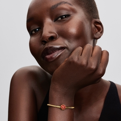 Pandora Disney "A Szépség és a Szörnyeteg rózsa" kígyólánc karkötő 18 cm (564019C01-18)