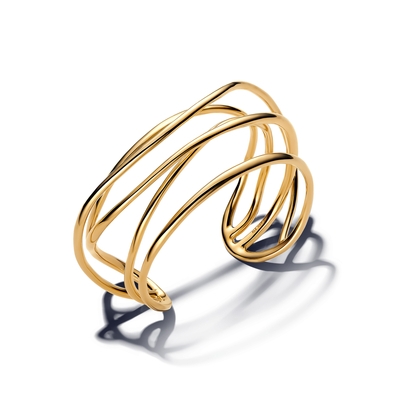 Pandora 14K aranyozott organikus formájú sodrott nyitott karperec 19 cm (563867C00-3)