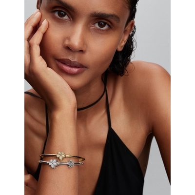 Pandora Pavé virágos áttört charm (764480C01)