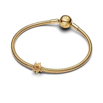 Pandora áttört Nap charm (764625C01)