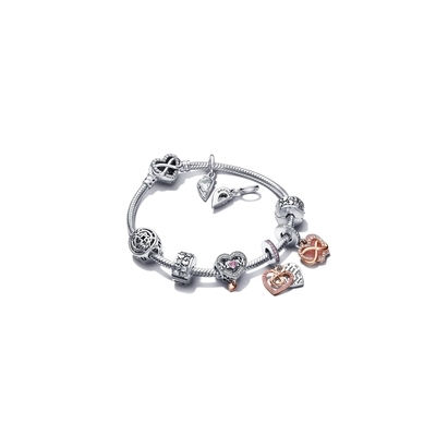 Pandora Áttört anya és szív charm (782653C01)