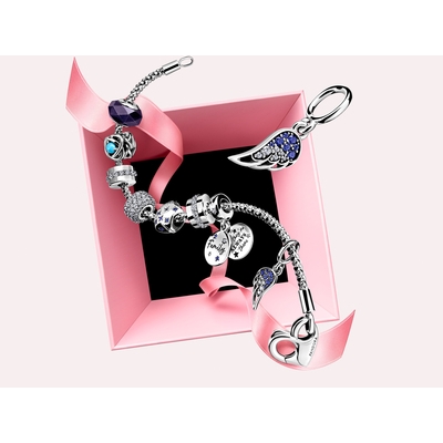 Pandora szikrázó pavé charm (792820C01)