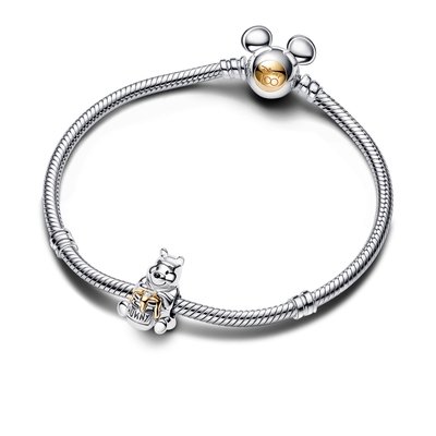 Pandora Disney 100. évfordulós Micimackó charm (793029C01)