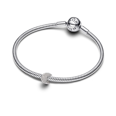 Pandora mini hold charm (794054C00)
