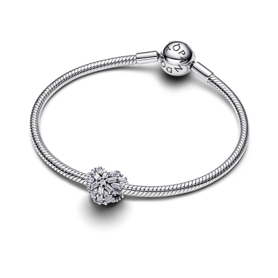 Pandora Szív charm (794240C01)