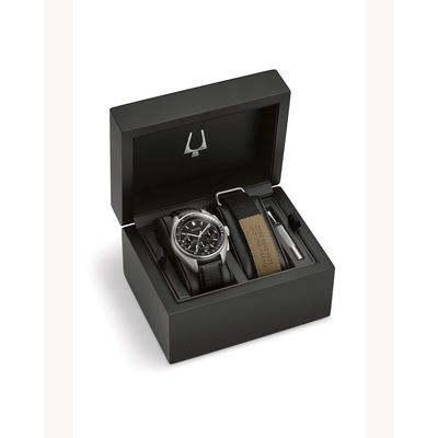 Bulova Lunar Pilot férfi óra (96B251) Bulova Lunar Pilot férfi óra (96B251)