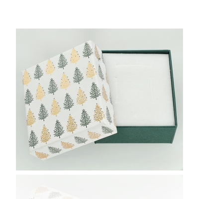Ajándékdoboz karácsonyi zöld közepes szettes 7x8x3,3 cm (DX-6-A1-A19)