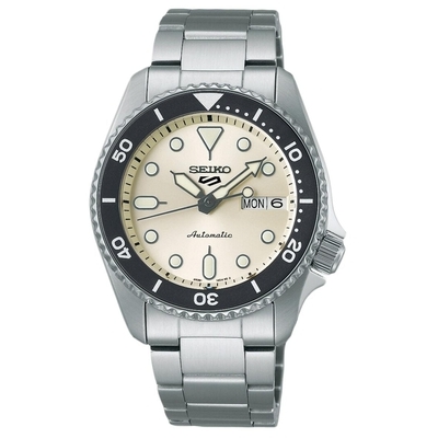 Seiko 5 Sports Automatic férfi óra (SRPK31K1)