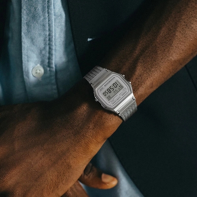 Casio Retro Vintage Iconic unisex óra (A158WEM-7EF)