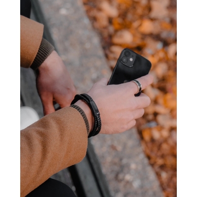 AZE Iron Three String Black On Black karkötő 21 cm (AZ-BL002-D-210)