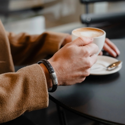 AZE Retro Wave Brown karkötő 21 cm (AZ-BL015-B-210)