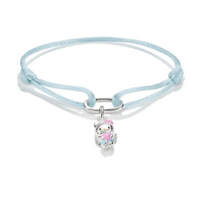 Thomas Sabo Hello Kitty charm Textil karkötővel (A2244-M07-1-L24) Thomas Sabo Hello Kitty charm Textil karkötővel (A2244-M07-1-L24)