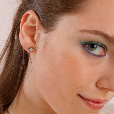 Brosway Chakra szív fülbevaló (BHKE039)