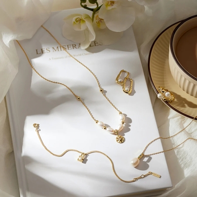 Ania Haie aranyozott ezüst fülbevaló (E054-04G)