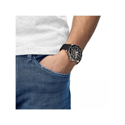 Tissot T-Sport Seastar 2000 Powermatic 80 férfi óra (T120.607.17.441.00)