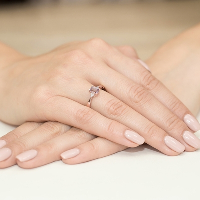 Rosé arany drágaköves gyűrű (W002-585-A0.50-RBD)